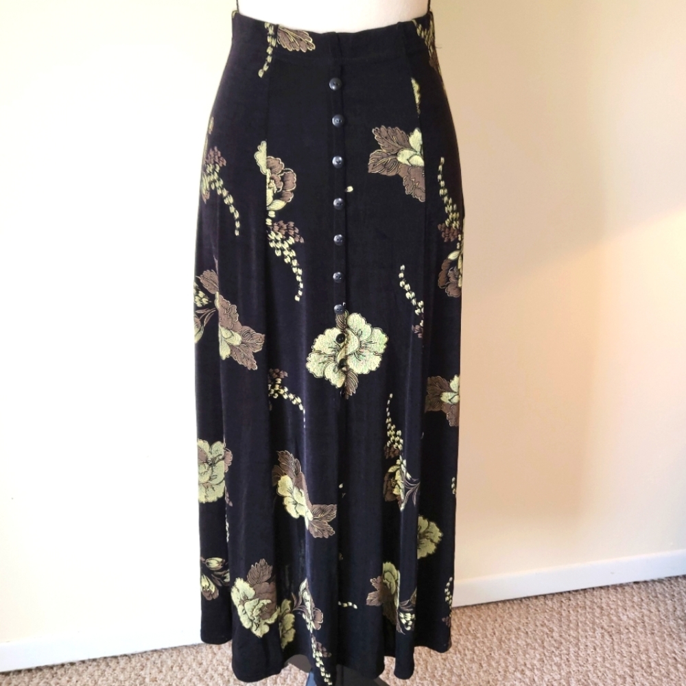 90's Vintage Black Midi Floral Skirt
